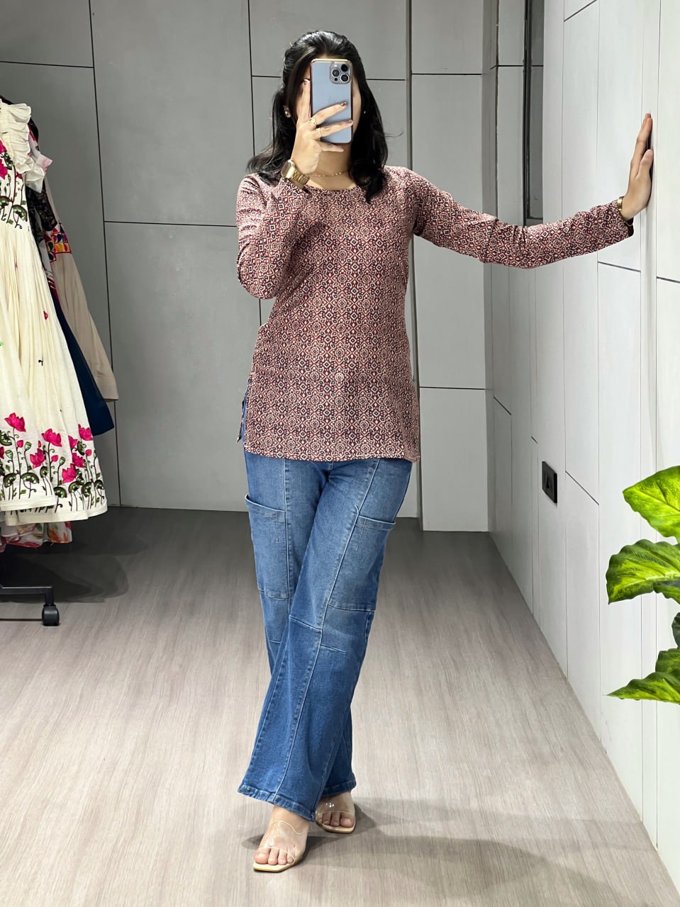 Rose Gold Floral Sleeved Kurtis